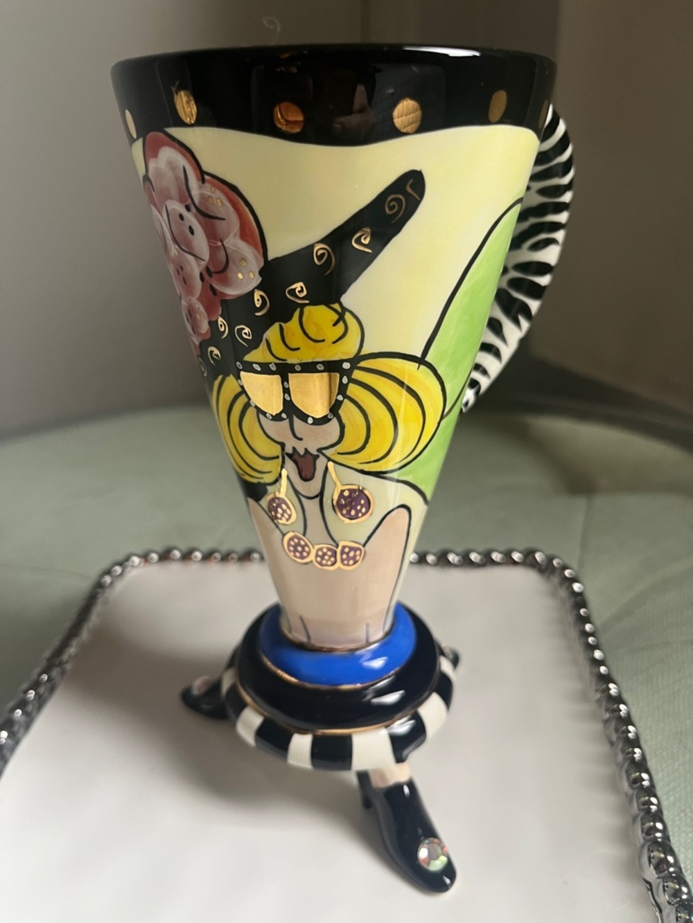 Vintage Lynda Corneille Hand Painted SWAK Collection “Aunt Gertie” Footed Mug